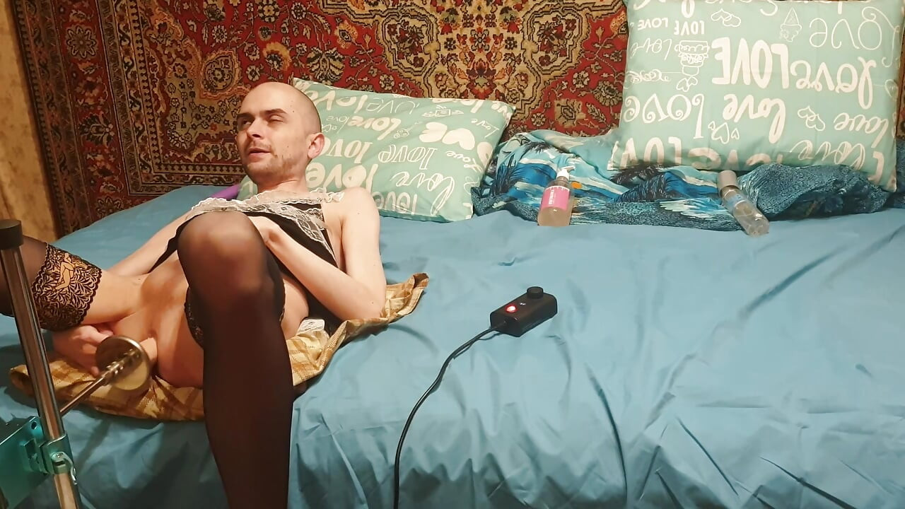 Sasha Earth Crossdresser homemade amateur solo anal Fuck Machine