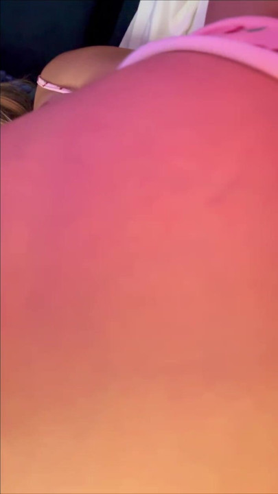 Fingering pussy wet