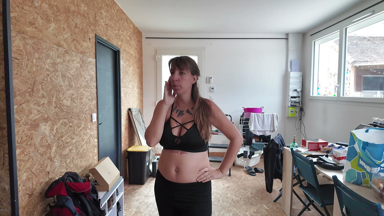 Trudna, jebem se u tuš kabini