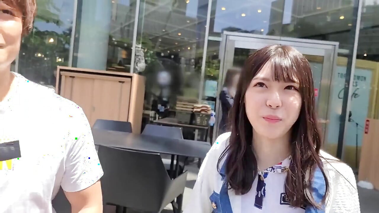 1부: 격렬한 프랑스 키스를 통해 깨어난 신선한 얼굴의 미녀!
