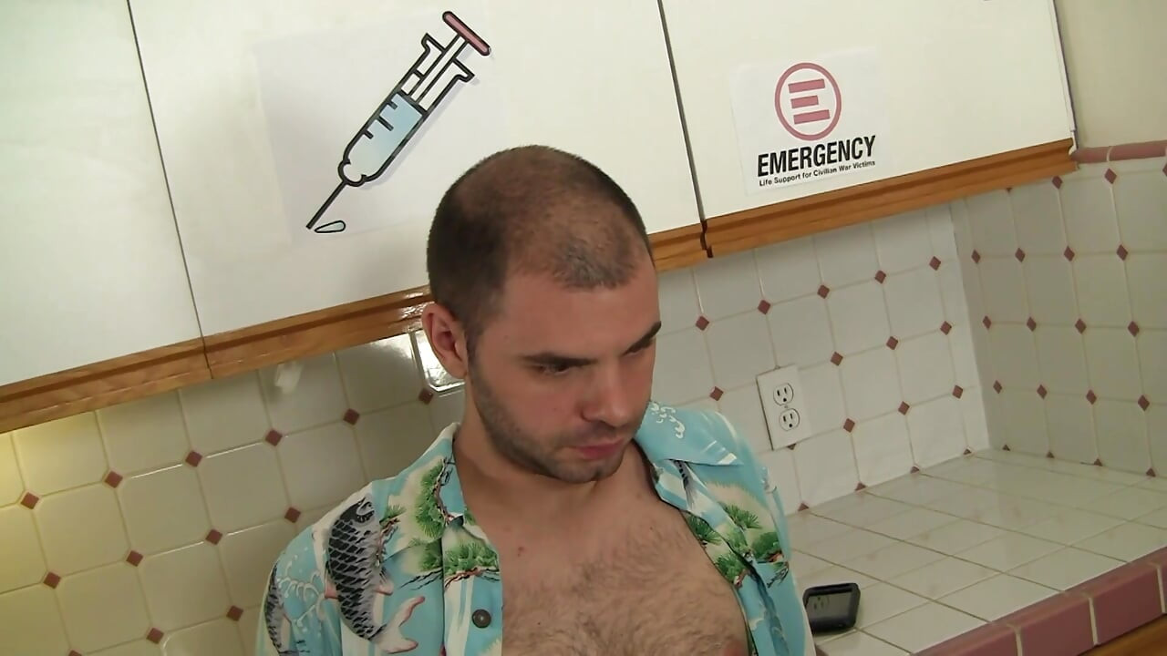 Matură sexy suge pula și fute pacientul