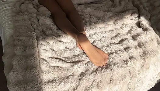 Sheer Pantyhose Soles Tease & Worship