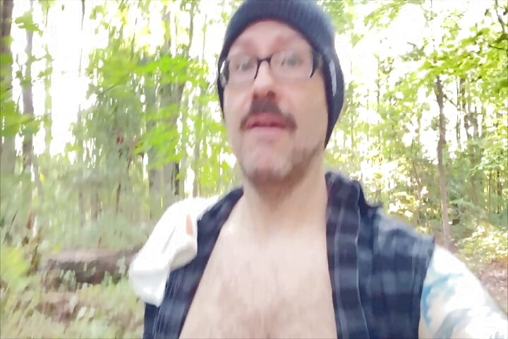 PENIS SEX with daddy Exposing dong mastubate cock with his sensitive nipples