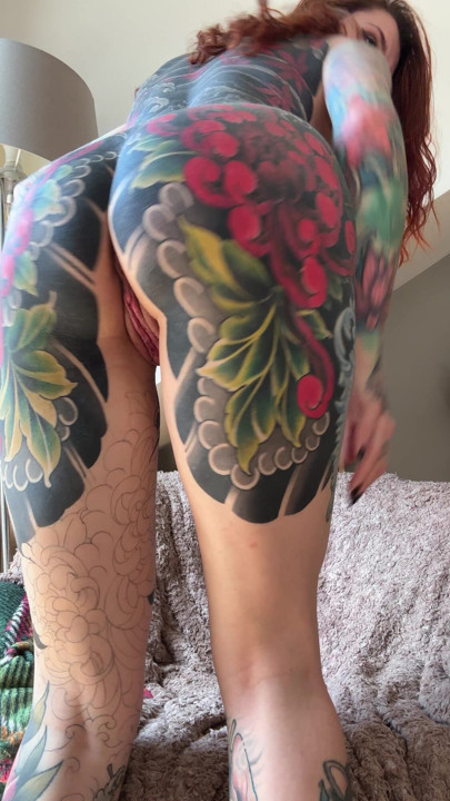This ink feels so sensitive while i spread wide..