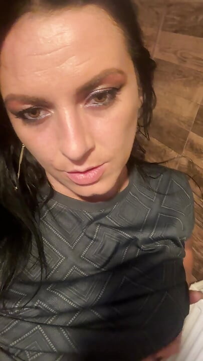 Beautiful MilfyCalla with hungry pussy pee in the toilet, pissing close up