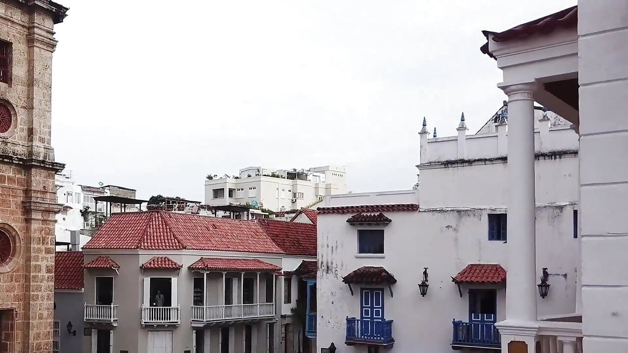 Stepmom Pussy Is Too Hot, Stepson Can't Hold It Back Anymore