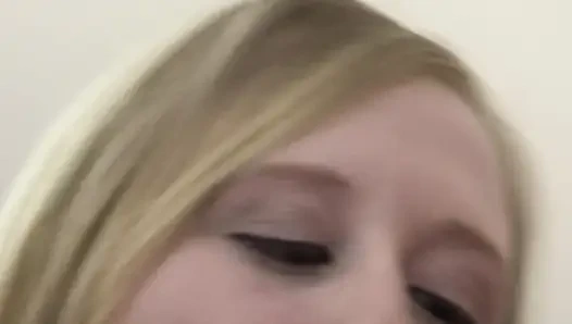 Возбужденную мачеху жестко долбит ее мускулистый пасынок