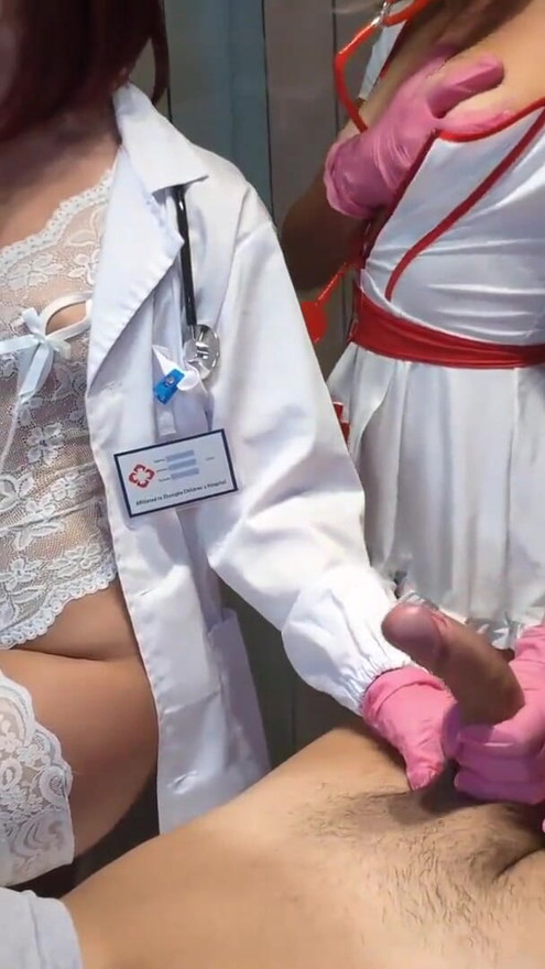 YOU'VE GOT YOUR BALLS FULL! Doctor and Nurse make the sore patient cum | Clip 1