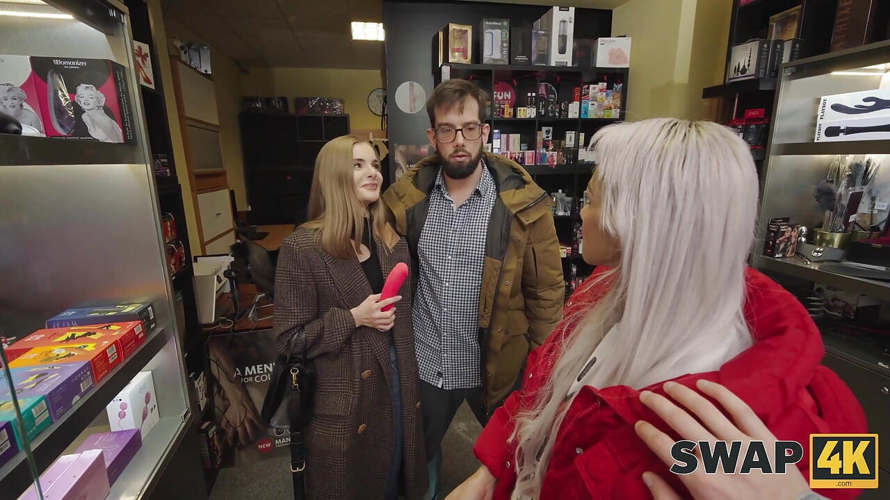 A făcut schimb de soții și a făcut sex dur, dar și-a pierdut