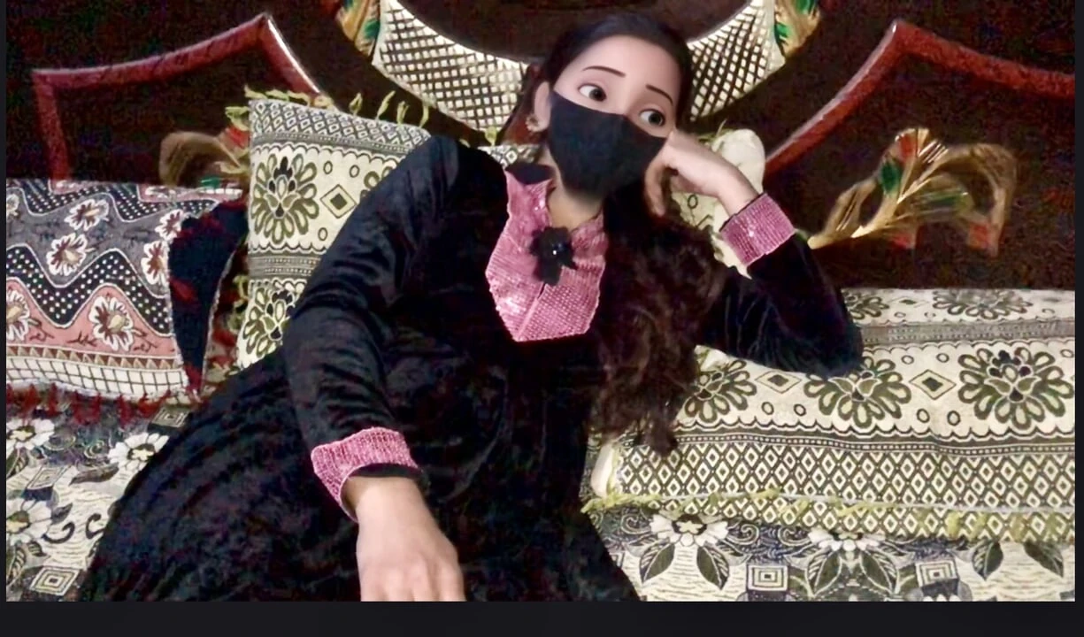 Desi Girlfriend Ki Tight Pink Chut Phaad Di Tonight Hindi Urdu voice