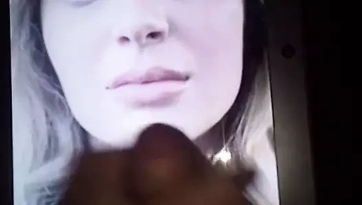 Elyse Willems'in boşalma anısına