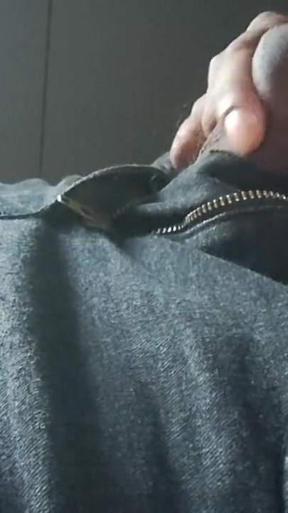 Apne kam wali bai ke Bhajan mein fati Hui Dekhi usne chaddi dekh li | Isječak 1