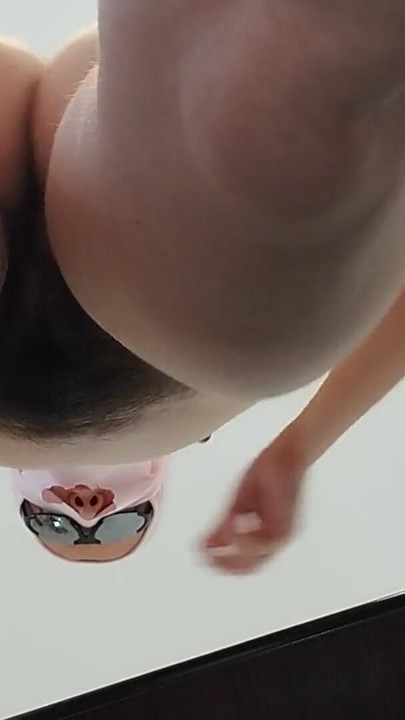 Momen tak terlupakan dari "milf amatir memijat dirinya sendiri dengan vibrator"