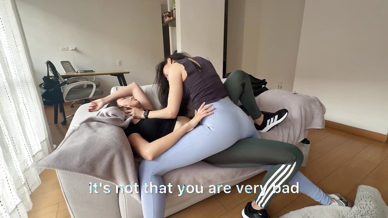 We Do Lesbian Tribbing