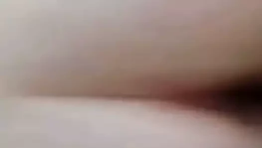 Замужняя мама расплатится с долгами сына