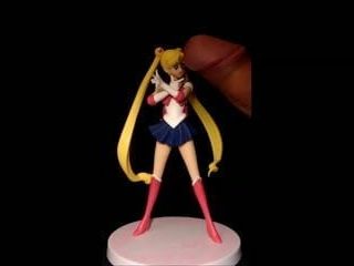 Sborrata sulla figura di Sailormoon