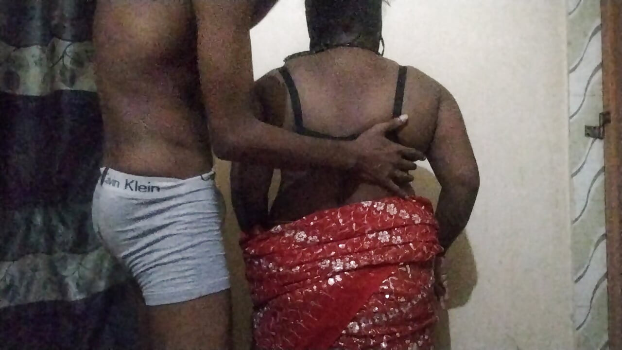 Suami isteri sebenar masa percintaan penuh