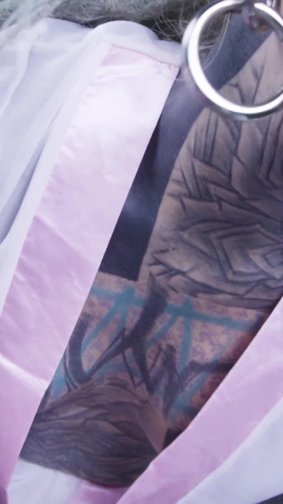 สาวสักแว่นและที่อุดตูดเย็ดควยที่มีรอยสัก, เย็ดสองควยรูเดียว, หน้า