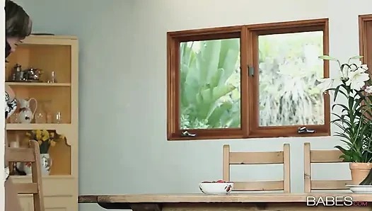 Babes - daisy lynn muasin dirinya sendiri kayak nggak ada yang nonton?