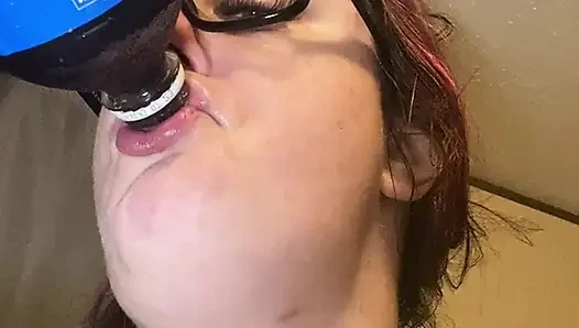 Kola sikiyor - yakın çekimli seksi devam filmi! Bir sürü ses! İkinci Bölüm