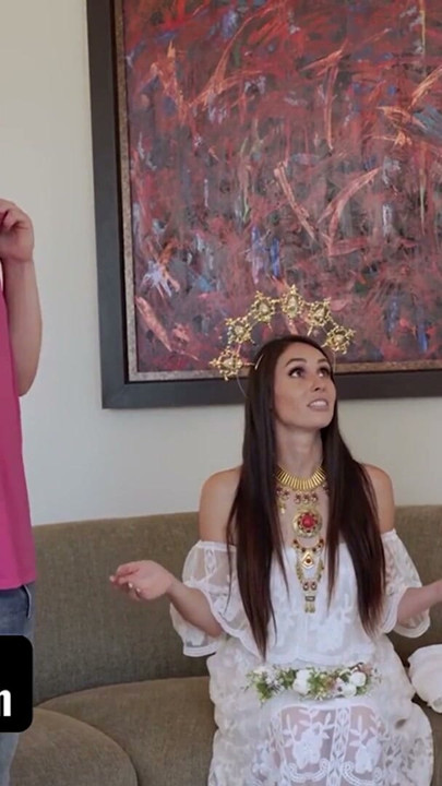 Swappz - Gorgeous Step Mom And Step Son Feel An Unexplainable Tension Between Them | Clip 1