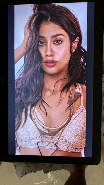 Janhvi Kapoor Cock Tribute