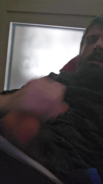 A quick little cum 😈