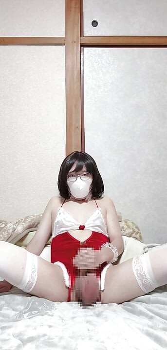 おとこの娘サンタのオナニーどうが💕