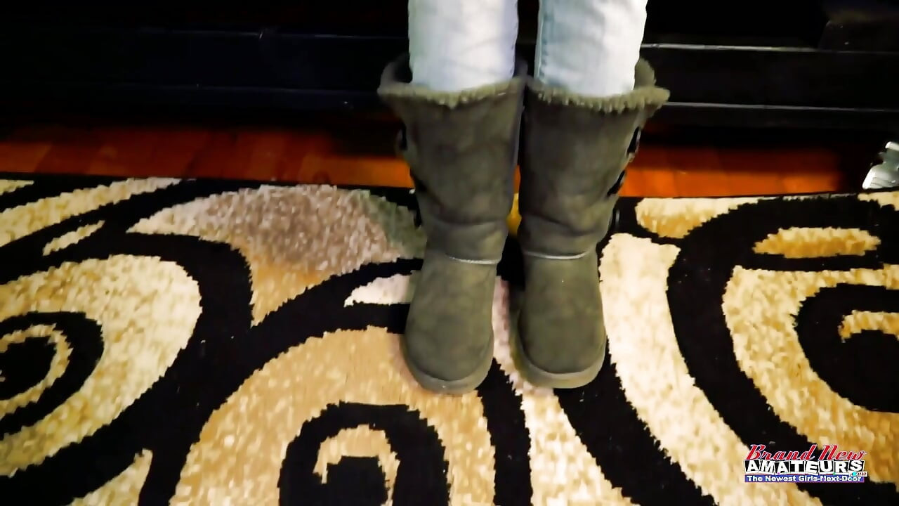 Petite Brunette Coed Sabrina Sucks Deep, Rides Hard And Rims Greedily!