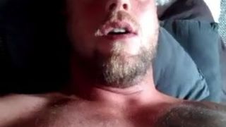 STRAIGHT GERMAN TATTOO JERKING OFF AND MOANING
