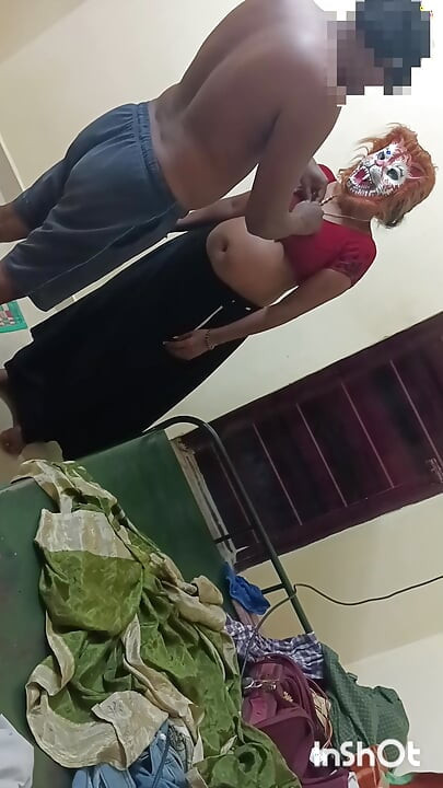Prsatá milf sexuální jízda