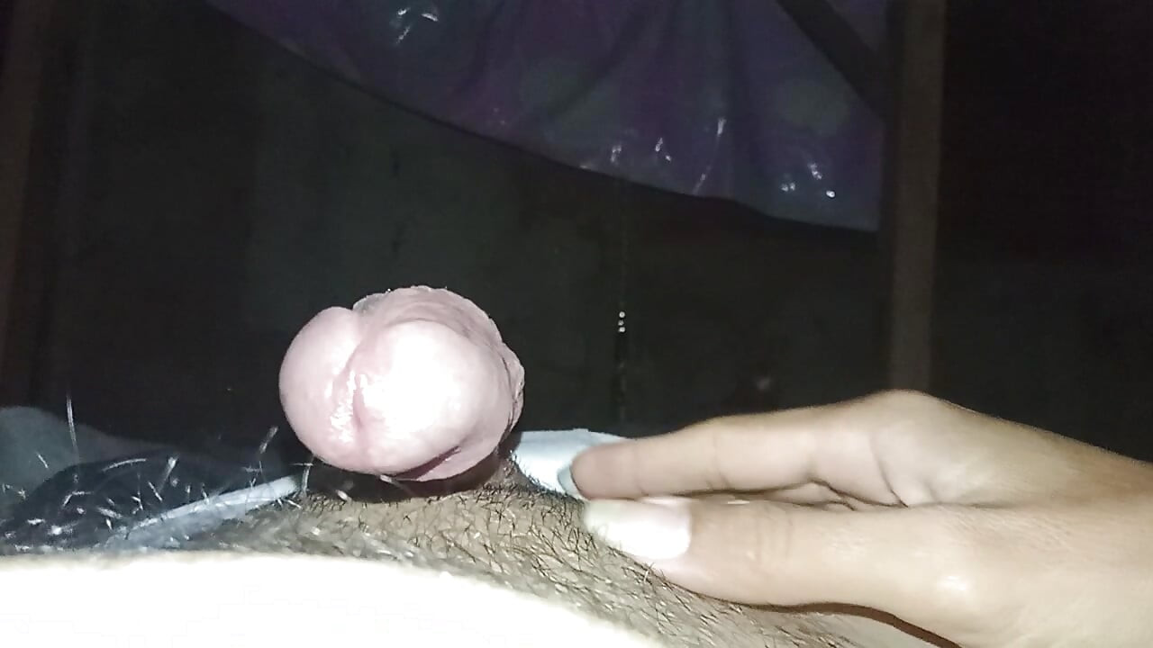 Acordando meu pau para se levantar