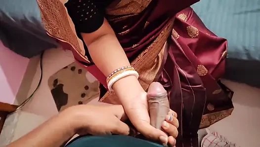 Tharki Sasur соблазнил невинную невестку дези - семейное табу с грязным разговором на хинди, секс