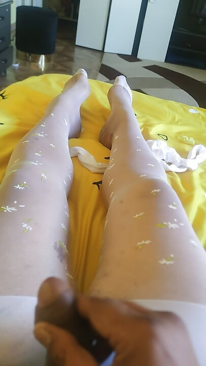 Je zo heet voelen in deze witte panty