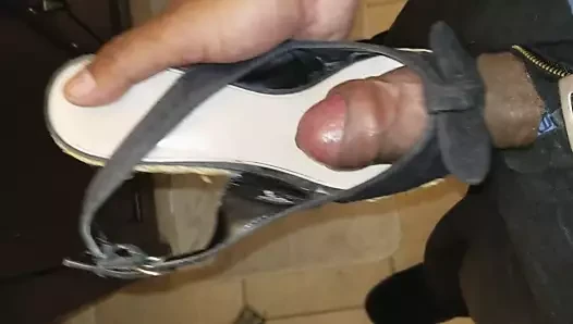 lanet siyah Asya takozlar çok sıkı