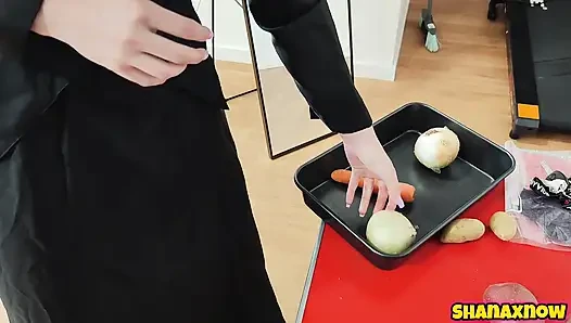 COSPLAYING WITCH THAT EATS YOUR ASS DEVOUR FOOD FETISH