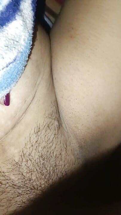 أبكي هوت بهابي تتناك كلبي في البيت