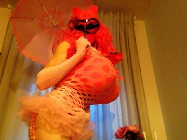 Pinky fuckdoll