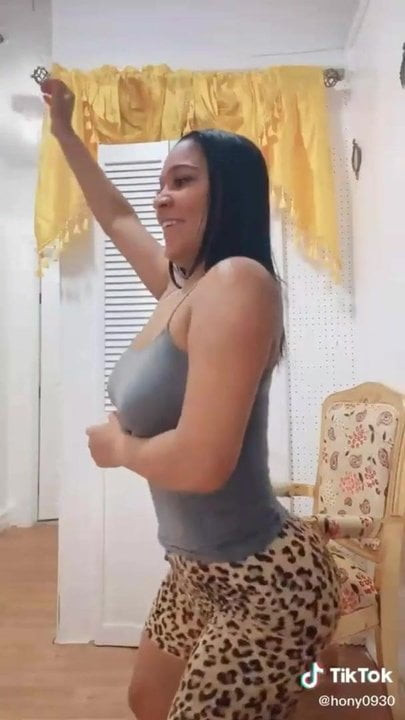 Sexy tictok girl with big booty