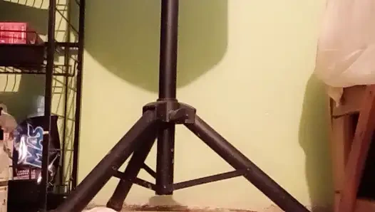 Горячий сингл наслаждается всем этим