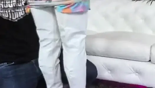 Sasha tatcha si cewek imut yang lagi sange minta di-anal sama nade nakal!