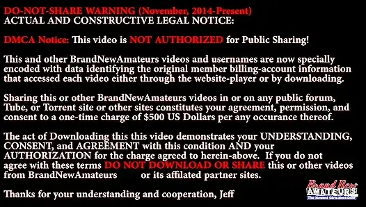 Skylar грудастая брюнетка дрочит, страстно подрачивая тепло до спермы!