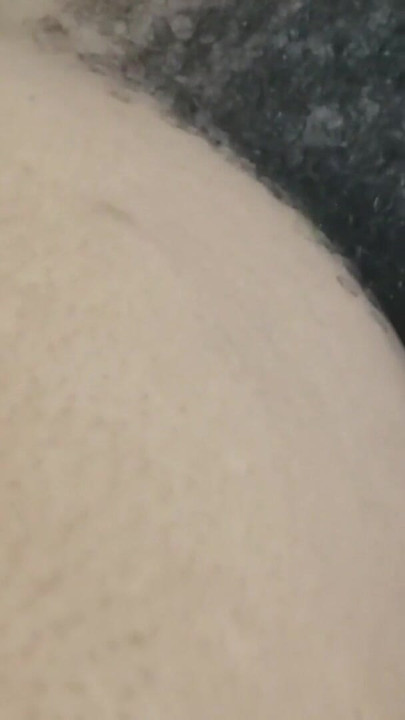 Memek berusia 18 tahun yang sangat panas dan seks milf panas | Klip 2