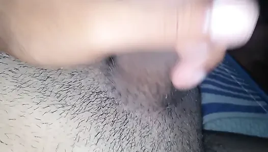 Adam Evinin Oturma Odasında Tekrar Soyundu
