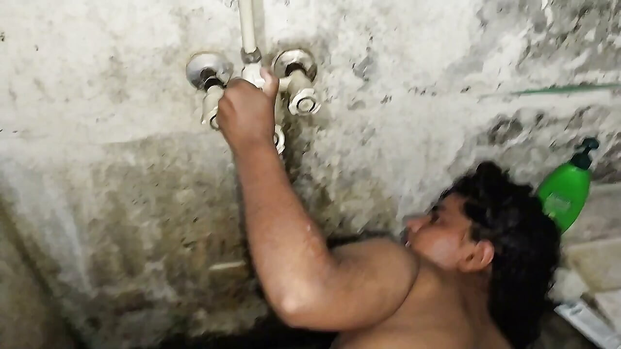 I fuck My fully nude and hot Pakistani girl friend she enjoy fucking in Doggystyle