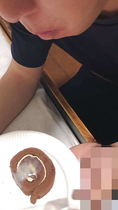 I was so excited about the two chocolate cakes that I ejaculated twice and ate them.