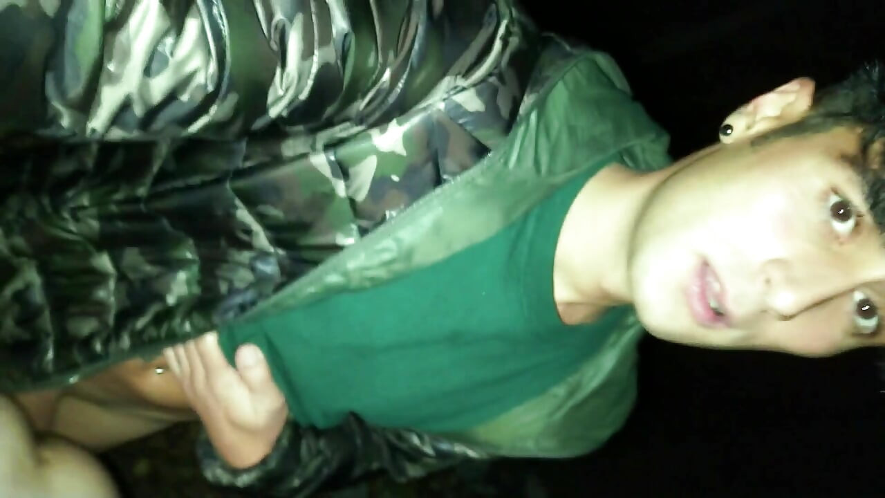 Twink Cums Inside Sloppy Daddys Ass and Then Push Cum Deeper with His Cock 1