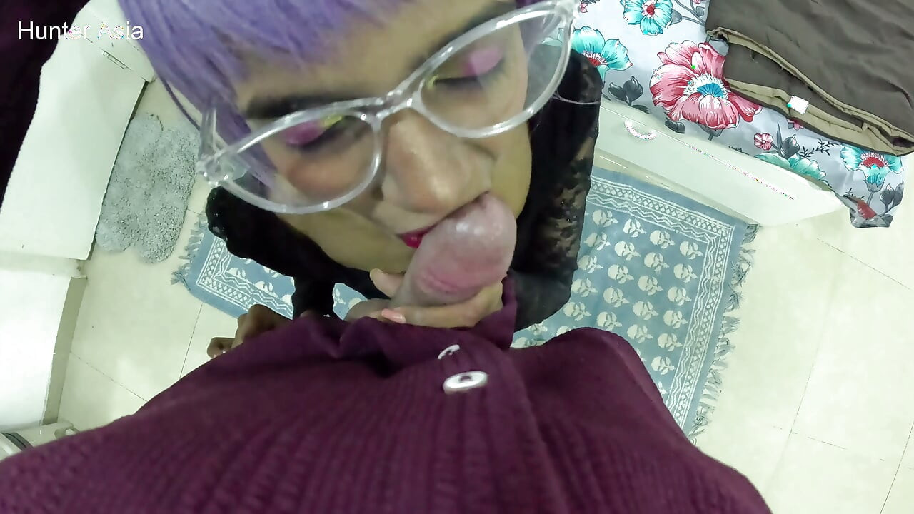 Teen Girl Deep Throat & Gets Fucked & Cum on Face