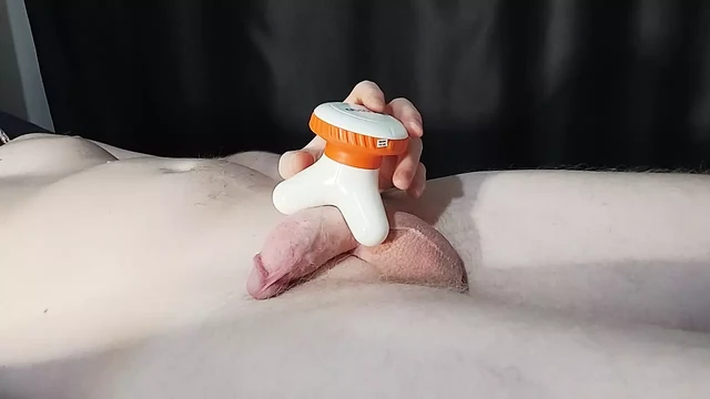 I ejaculated hornily moaning with my new sex toy