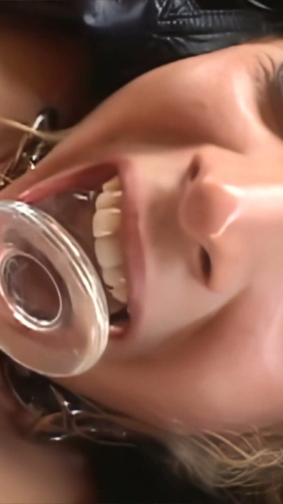 Kelly Wells Loves Getting Opened Up | Clip 3